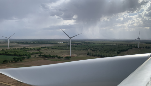 淺談風(fēng)電機組齒輪箱油液監(jiān)測